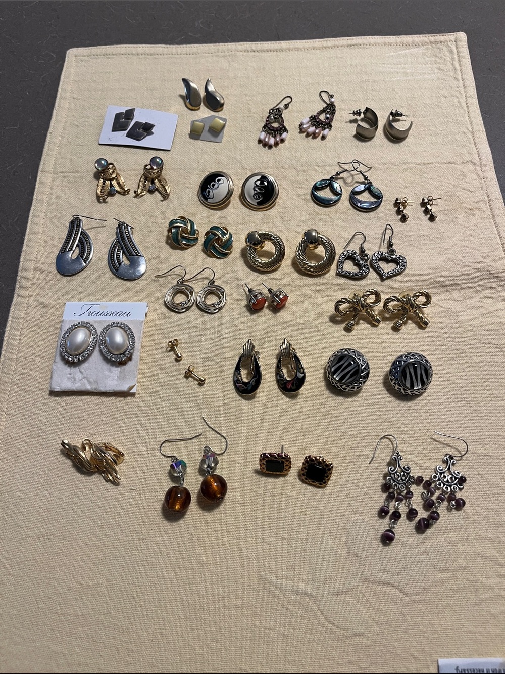 Assorted Women's Earrings - Gold, Silver, Black, Pearl Tones